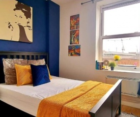 Roof Terrace Apartment Near Tower Bridge Central London