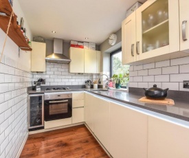 Stylish 2 bed flat in heart of Dulwich - London