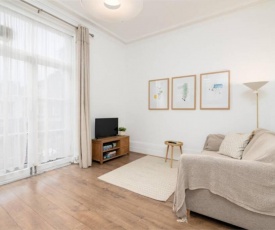 Superb 1 Bed Flat 5min to Clapham Junction Station