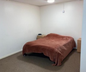 2 Bed Flat