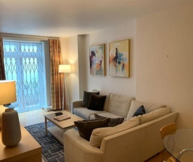 2 Bedroom Apartment just off Kings Road