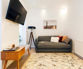 ARCORE Premium Rental Monmouth Street