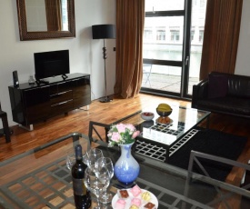 Attractive Apartment in London on the docks