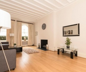 Belgravia SW1 fabulous large luxury 3 bedroom duplex with private garden