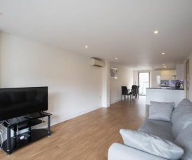 Bright and Modern 3 Bed Apartment Hyde Park Central London