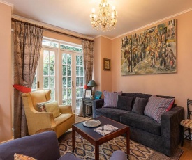 Elegant 2BR flat with garden, close to Battersea Park