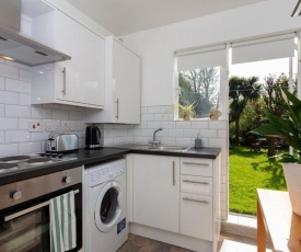 Fantastic 2BD Garden Flat in South London!