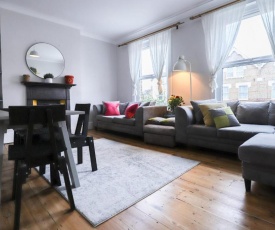 GuestReady - Charming Family Townhouse 4 mins from Harringay Green Lane