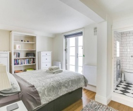 GuestReady - Modern and Cosy 1BR Home in London