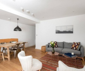 GuestReady - Stylish 2BR Home in West Kensington 4 guests