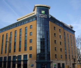 Holiday Inn Express London Stratford, an IHG Hotel