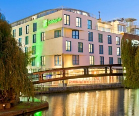 Holiday Inn London Camden Lock, an IHG Hotel