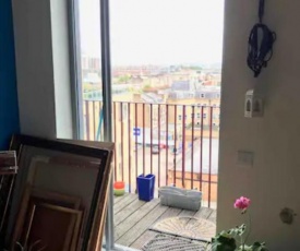 2 Bedrooms Flat with Balcony - Central London