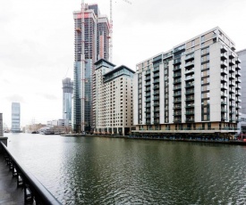 Lavish Apartment in London near Maltby Street Market