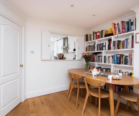 Lovely 2BR Family Home near Tower Bridge