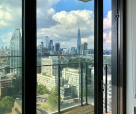 Luxury 1 Bed Central London Apartments with City of London views