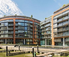 Luxury apartment by River Thames, Victoria and Sloane Square