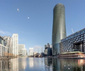 Luxury Canary Wharf Studio apartment in the Heart of London