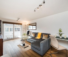 Modern 1BR Apartment with fantastic views 5mins from Tottenham court road station