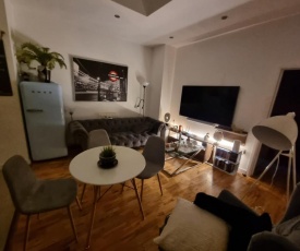 MyStayLondon Spacious Kennington Park Ground Floor Apartment