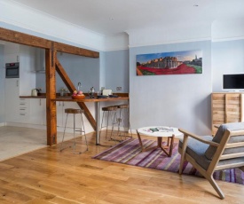 New Row Studio II by Onefinestay