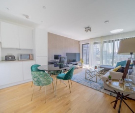 Pass the Keys Modern one bedroom with a balcony in Stratford