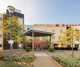 Ramada London North