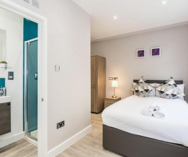 Ensuite Rooms, SPITAFIELDS-SK