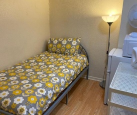 Single Room, 5 mins to WEMBLEY STADIUM!