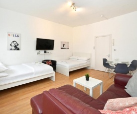 Soho Apartment Sleeps 4, Covent Garden & Leicester Square