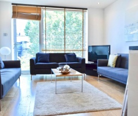 Modern 1 Bedroom Property in Central London