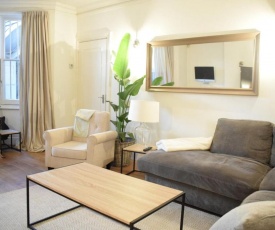 Stylish 1 Bedroom Flat in Lovely Kensington