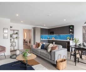 Stylish brand new 3 bedroom apartment in Shoreditch