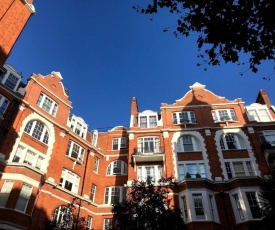 The Fitz - West Kensington Mansion flat