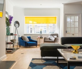 The South Kensington Place - Modern & Bright 4BDR Townhouse