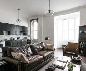 Traditional Stylish 1BR near Hyde Park