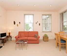 Veeve - One Bedroom Apartment in Hampstead