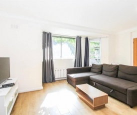 Cosy One Bedroom in the Heart of Cromwell Road