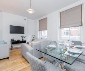 Deluxe 4 Bedroom Oxford Circus Apartment With Private Terrace