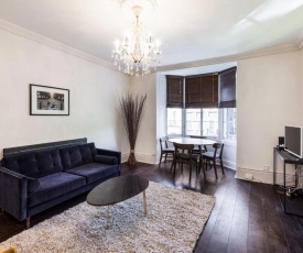 Elegant Airy 2 Bedroom Flat in Paddington