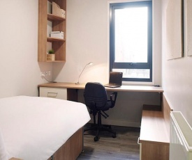 En Suite Rooms for STUDENTS ONLY - SK