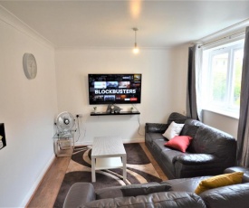 London Zone 2 Lovely 3 bedroom Apartment